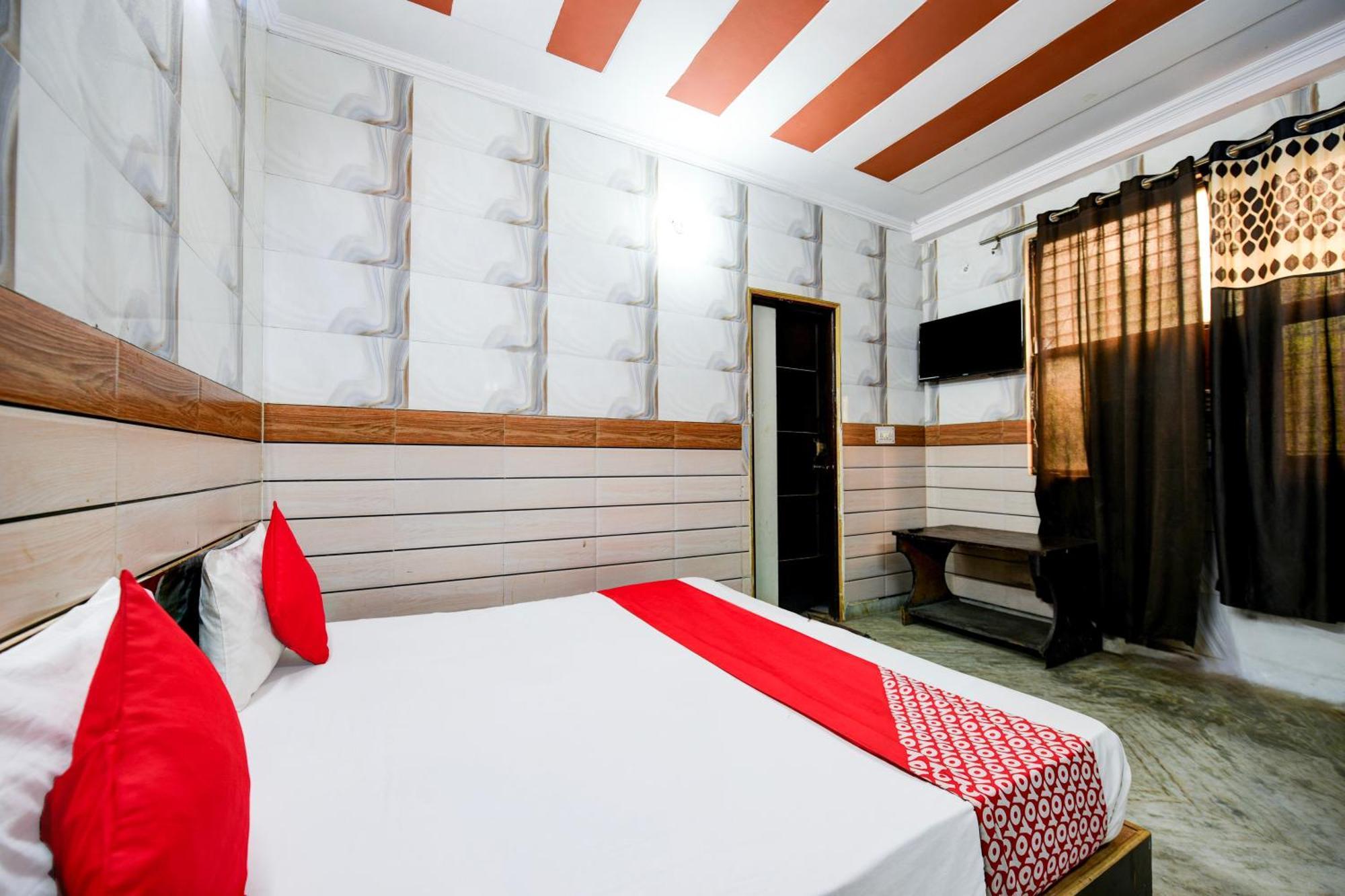 Hotel O Granville New Delhi Exteriör bild